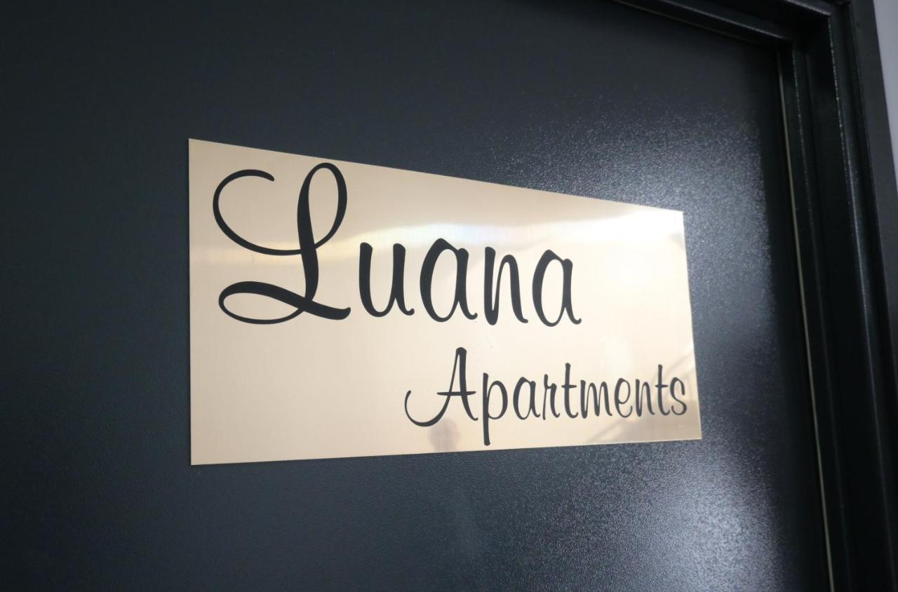 Luana Airport Apartments #7 Otopeni Eksteriør bilde