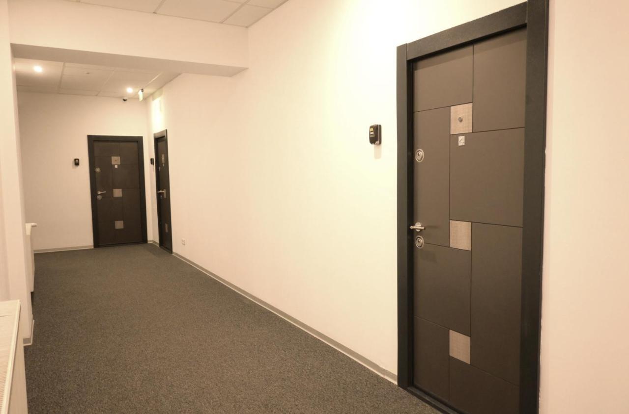 Luana Airport Apartments #7 Otopeni Eksteriør bilde